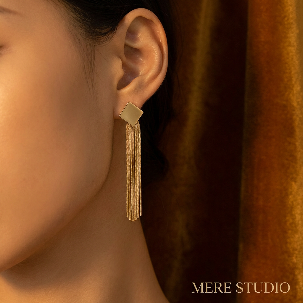 THE LIQUID CASCADE TASSEL DROPS