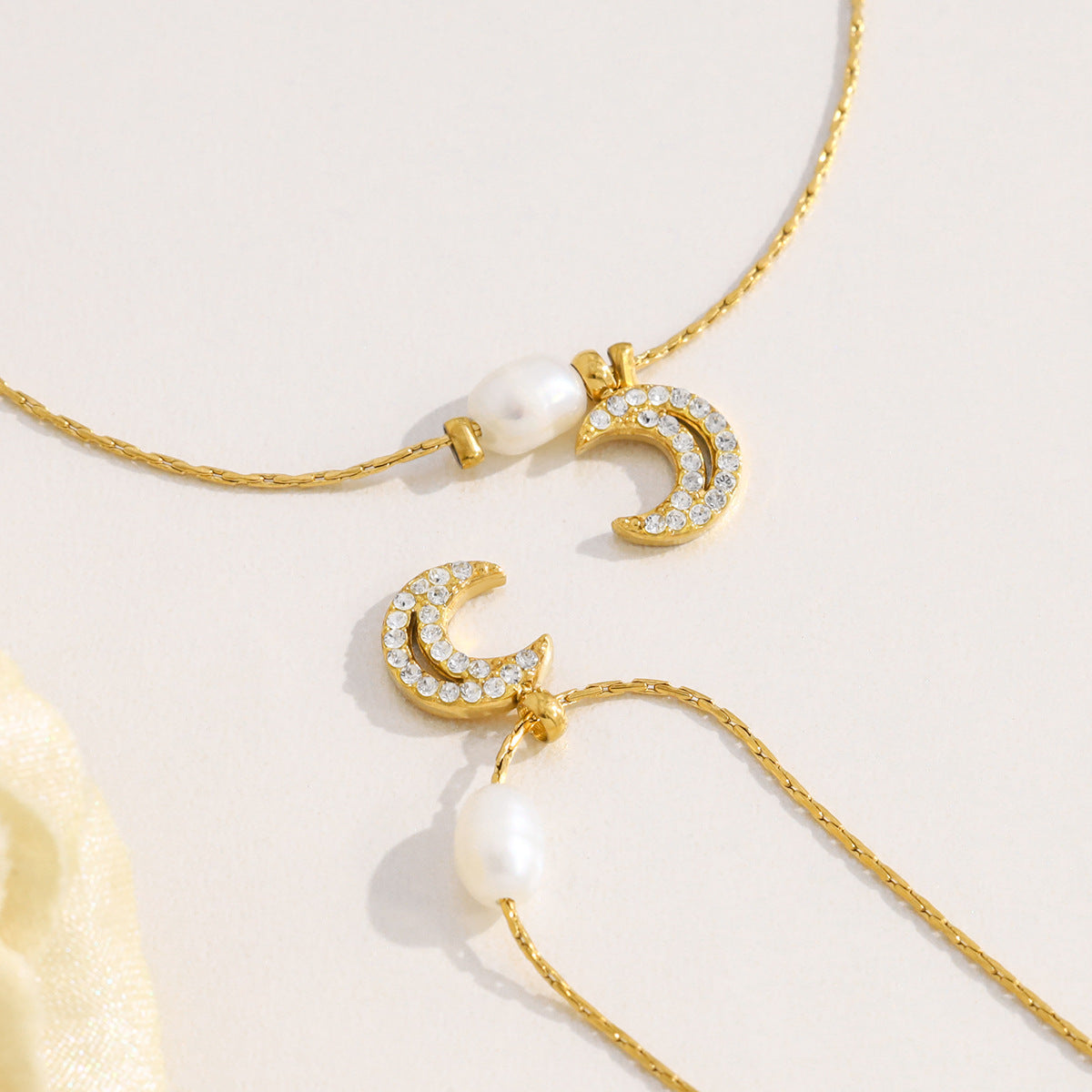 THE CRESCENT PEARL HARMONY