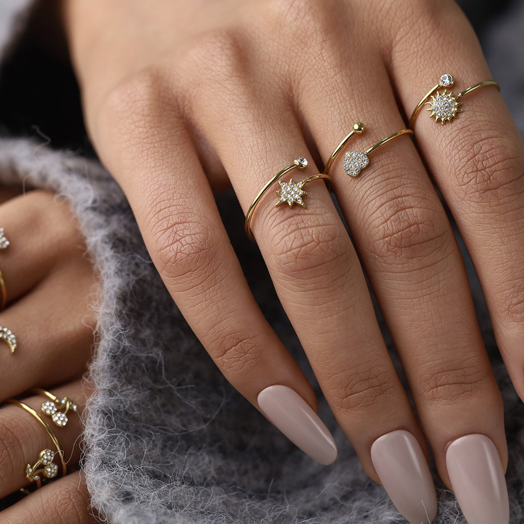 THE STELLAR MOONLIGHT RING