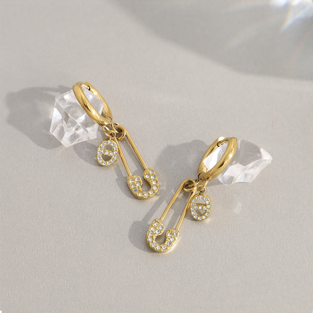 THE BABYLON LINK PAVÉ PIN DROPS