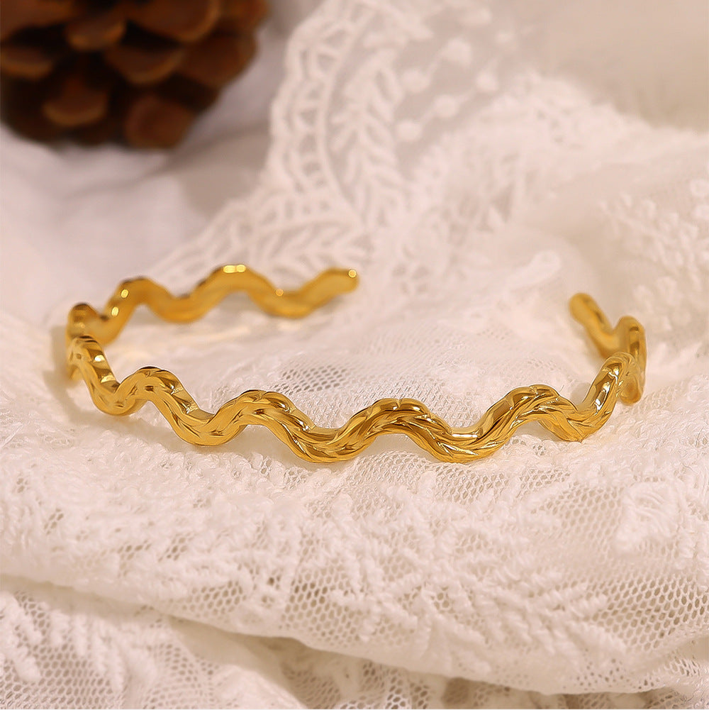 THE FLUID PULSE WAVE CUFF