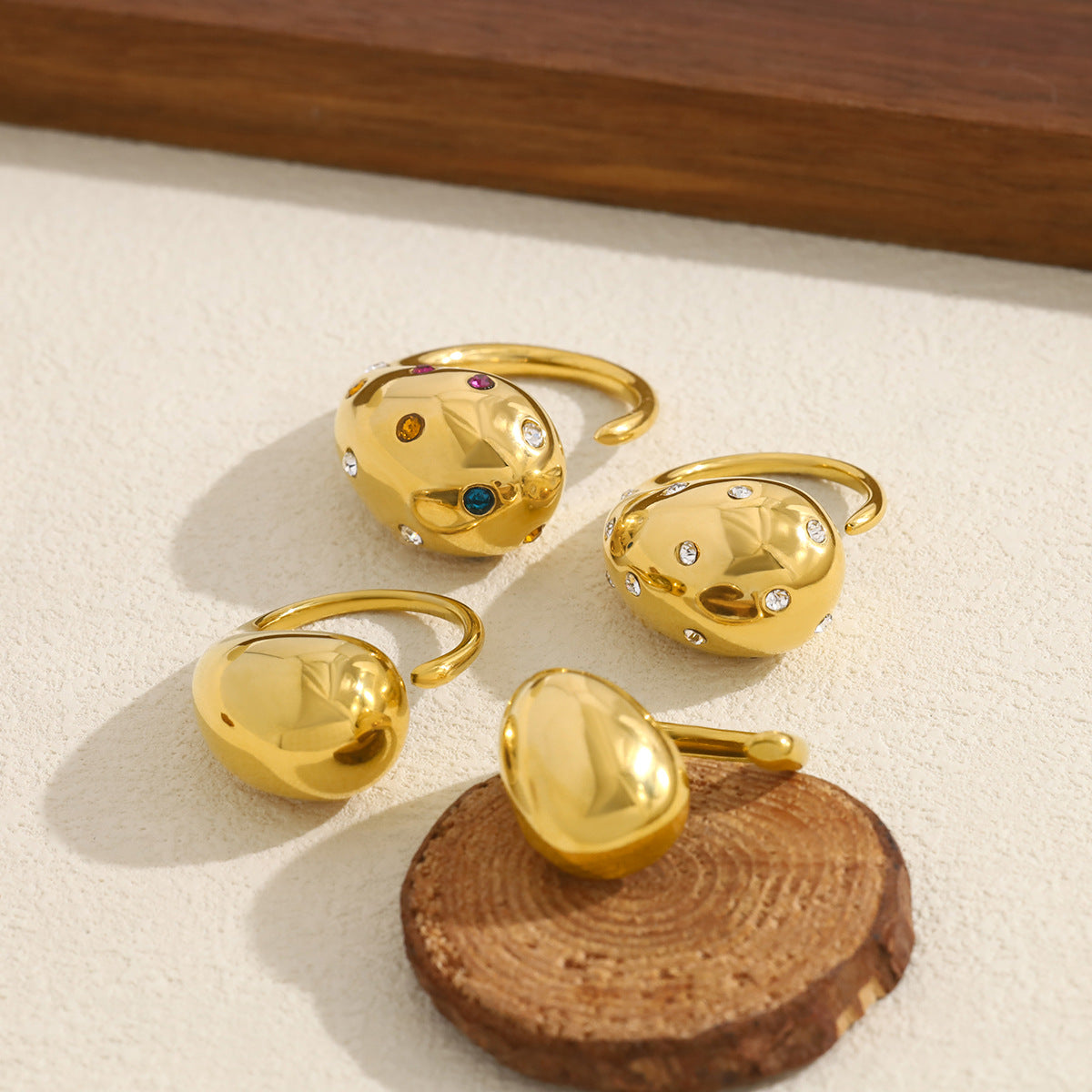 THE PRISM DEWDROP STATEMENT RING