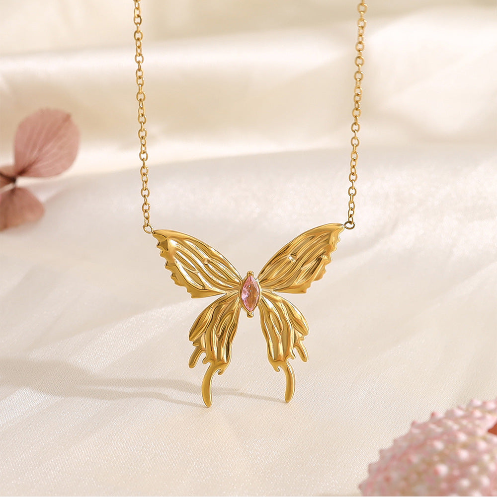 THE PAPILLON MIRAGE PENDANT